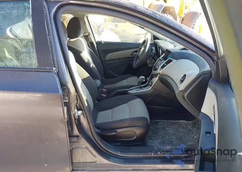 2014 Chevrolet Cruze Ls Auto z USA, uszkodzony, nr VIN 1G1PA5SH1E7421034